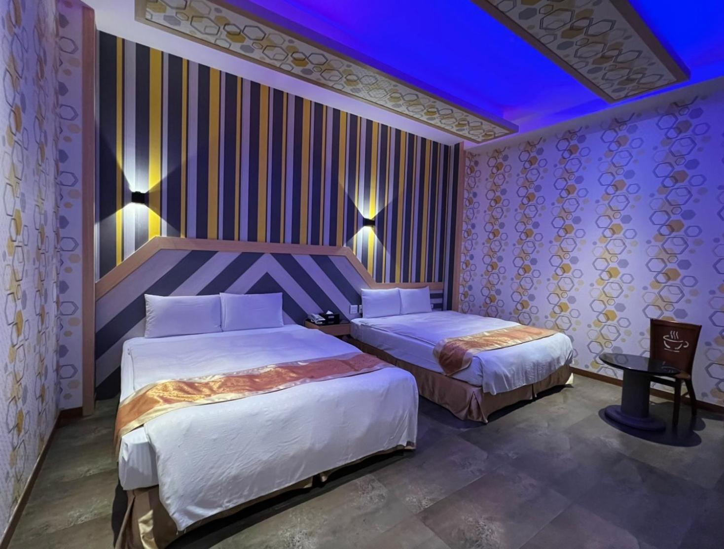 Wei Feng Exquisite Motel Pintung Branch Pingtung Exterior foto
