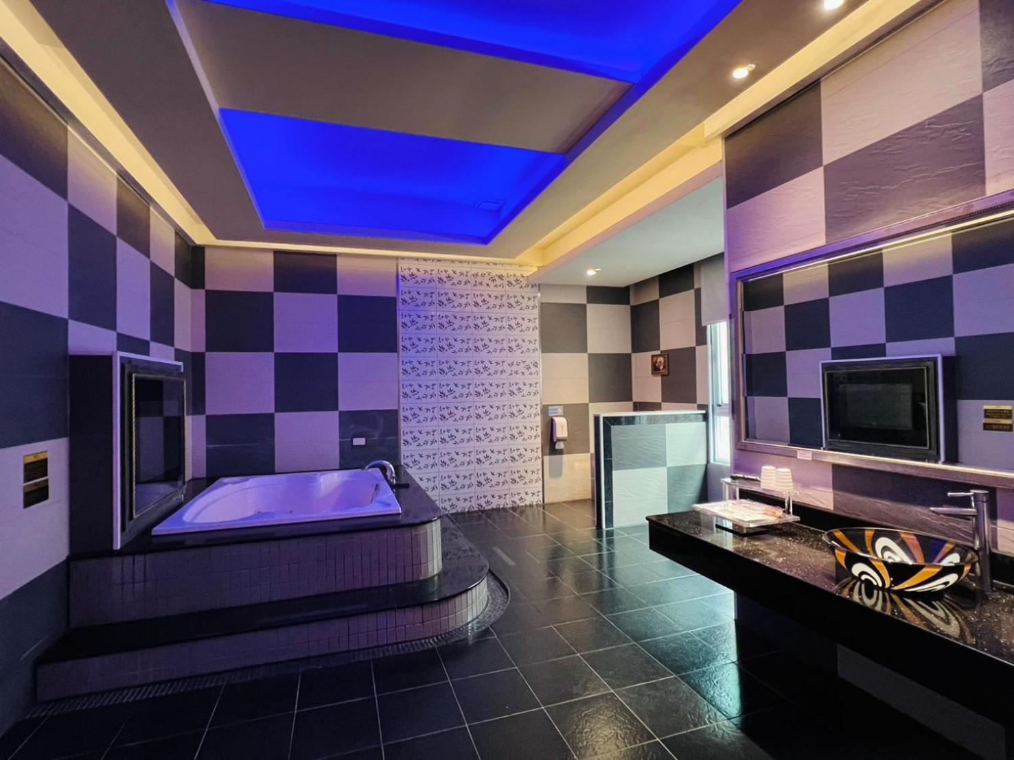 Wei Feng Exquisite Motel Pintung Branch Pingtung Exterior foto