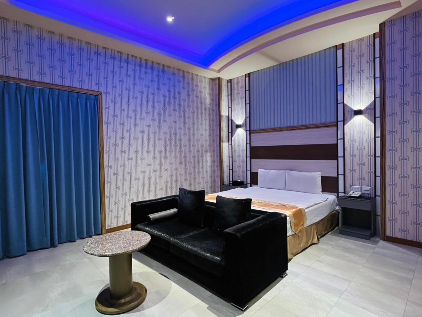 Wei Feng Exquisite Motel Pintung Branch Pingtung Exterior foto