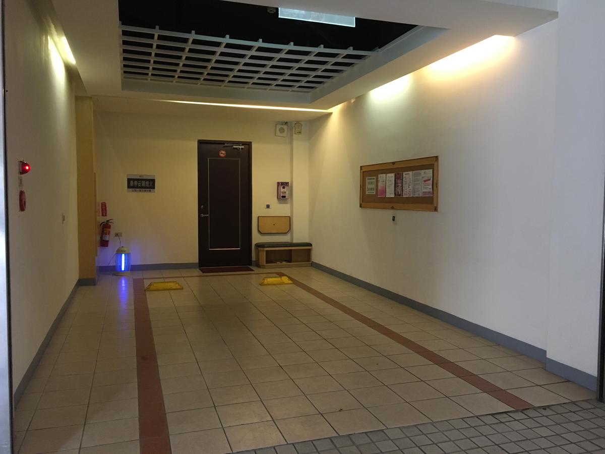 Wei Feng Exquisite Motel Pintung Branch Pingtung Exterior foto